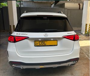 Mercedes Benz GLE 300D AMG Line Package 2020