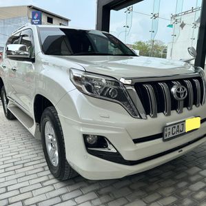 Toyota Land Cruiser Prado 150 2014 - Image 2