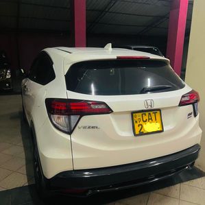 Honda Vezel 2017 - Image 2