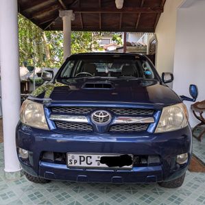 Toyota Hilux 2007 - Image 2