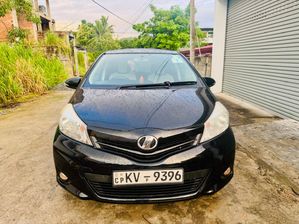 Toyota Vitz KSP 130 2012
