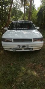 Mazda Familia 1989