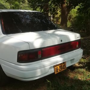 Mazda Familia 1989 - Image 3