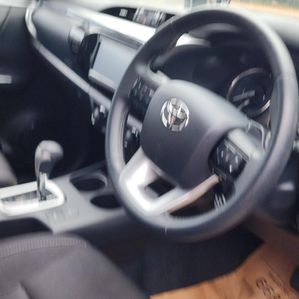 Toyota Hilux Z 2022 - Image 3