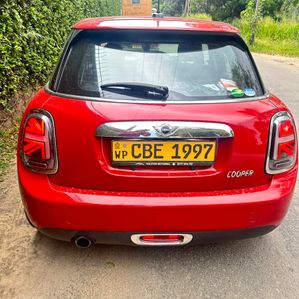 Mini Cooper 2017 - Image 2
