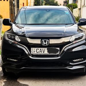 Honda Vezel Rs Sensing 2017 - Image 2