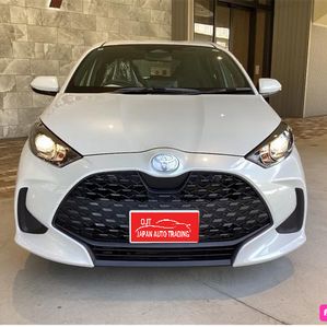 Toyota Yaris 2023 - Image 2