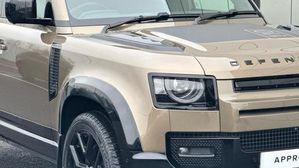 Land Rover Defender Urban Edition 2025