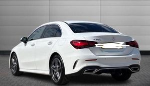 Mercedes Benz A200 AMG 2025