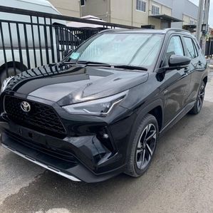 Toyota Yaris Cross Premium 2025 - Image 2