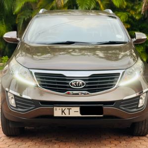 Kia Sportage 2012 - Image 2