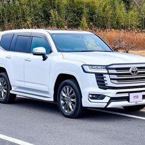 Toyota LAND CRUISER DIESEL 2024 - Image 3