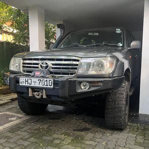 Toyota Landcruiser 105 2003 - Image 2