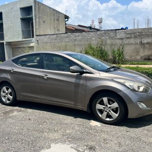 Hyundai Elantra 2011 - Image 3