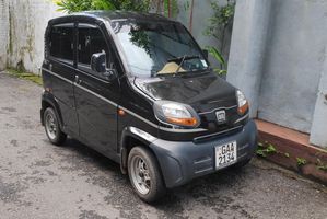 Bajaj Qute 2019