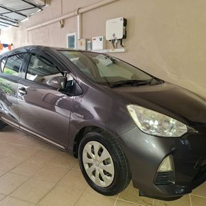 Toyota Aqua Limited edition 2012 - Image 2