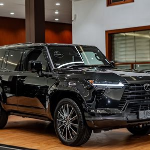 Lexus GX550 SPORT LUXURY 2024 - Image 2