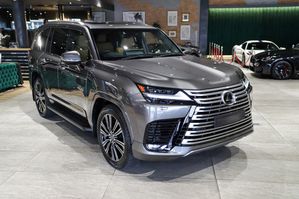 Lexus LX600 2024