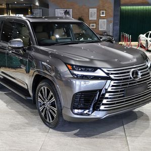 Lexus LX600 2024 - Image 2