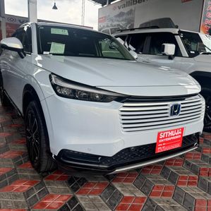 Honda Vezel Z Gread 2024 - Image 2