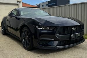 Ford Mustang eco boost fast back 2024