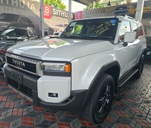 Toyota Land Cruiser Prado 2nd edition fullylod 2024
