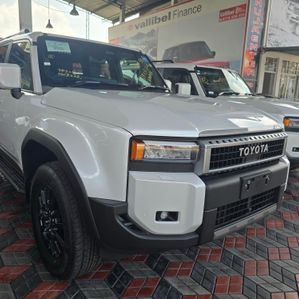 Toyota Land Cruiser Prado 2nd edition fullylod 2024 - Image 3