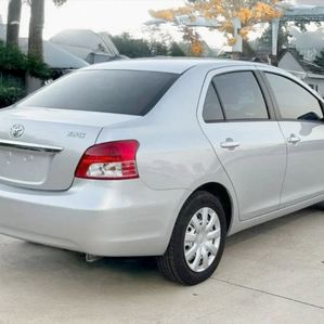 Toyota Yaris 2007 - Image 3