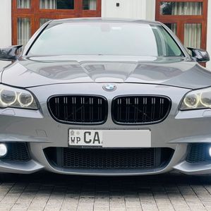 BMW 520d 2013 - Image 2