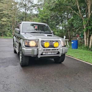 Mitsubishi Pajero Intercooler 1996 - Image 3
