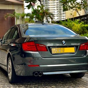 BMW 520d 2013 - Image 2