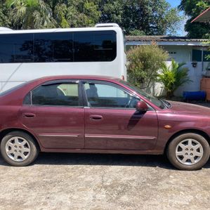 Kia Spectra 2001 - Image 3