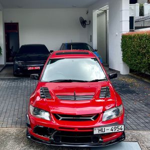 Mitsubishi Lancer Evolution 2003 - Image 2
