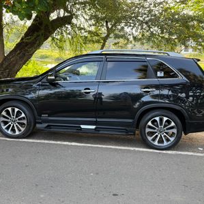 Kia Sorento 2013 - Image 2