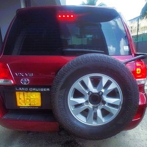 Toyota Land Cruiser Sahara 2010 - Image 3