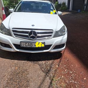 Mercedes Benz C220 CDI 2013 - Image 2
