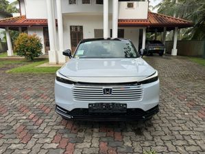 Honda Vezel Z Play Package 2024