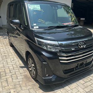 Toyota Roomy Custom G 2023 - Image 2