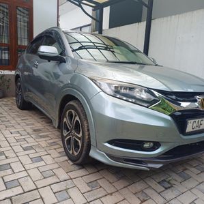 Honda Vezel Z Grade Orange Pack 2015 - Image 2