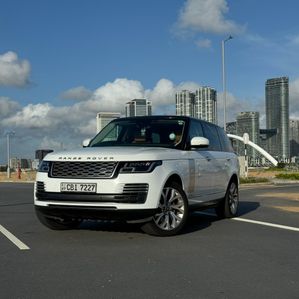 Land Rover Range Vogue Autobiography 2019 - Image 3