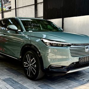 Honda Vezel 2025 - Image 2