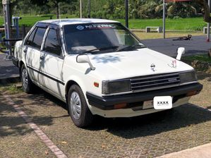 Nissan Sunny B11 1985