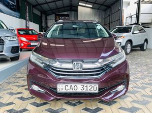 Honda Fit Shuttle GP7 Navi Premium 2015