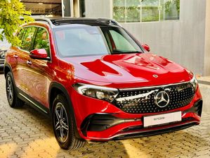 Mercedes Benz EQB 250 AMG Premium Plus 2025
