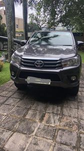 Toyota Hilux double cab 2020
