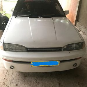 Nissan Sunny 1988 - Image 2
