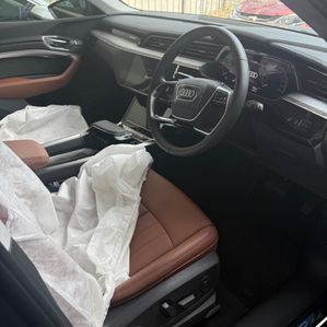 Audi Q8 E-tron brand new 2024 - Image 3