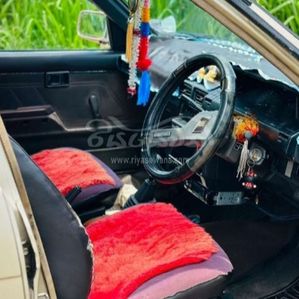 Toyota Corolla 1985 - Image 3
