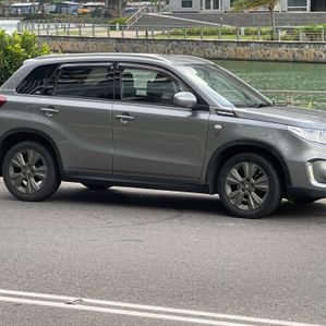 Suzuki Vitara SUV 2019 - Image 3
