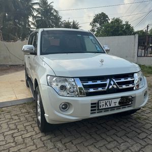 Mitsubishi Montero 2013 - Image 2